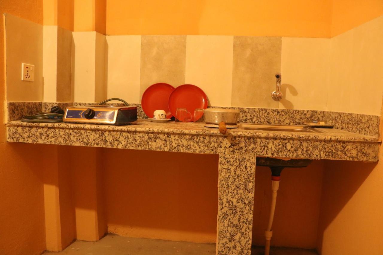 Hotel Eagle Zone Похара Екстериор снимка